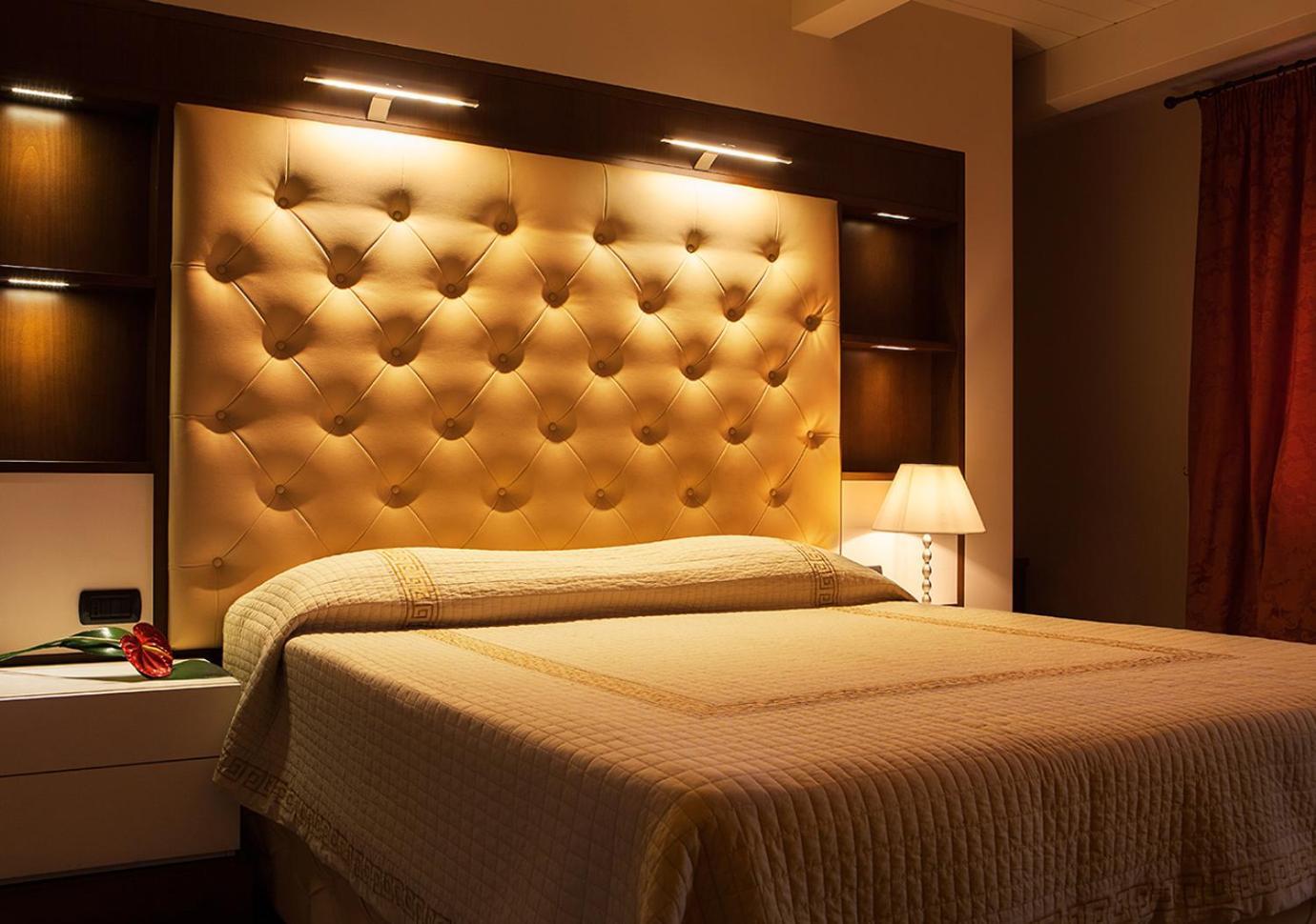 Le Residenze Degli Ulivi Hotel Campofilone Bagian luar foto