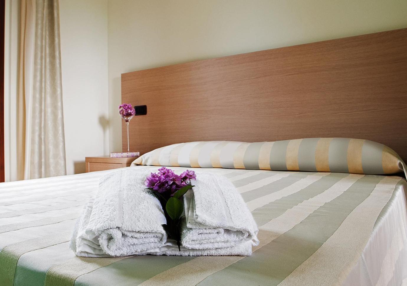 Le Residenze Degli Ulivi Hotel Campofilone Bagian luar foto
